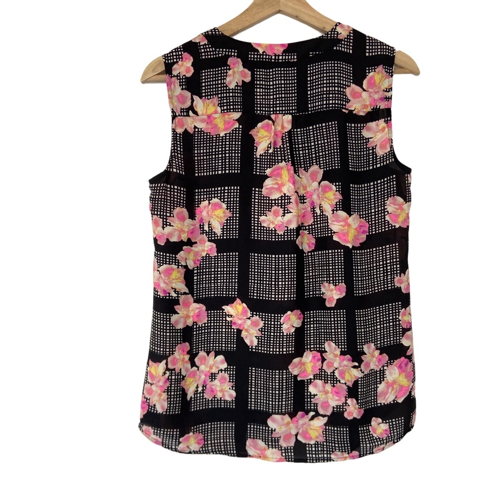 BANANA REPUBLIC BLACK/PINK FLORAL V-NECK SLEEVELESS TOP/BLOUSE, SMALL - Picture 2 of 8